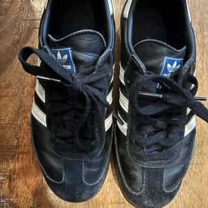 Adidas black sambas men’s 4